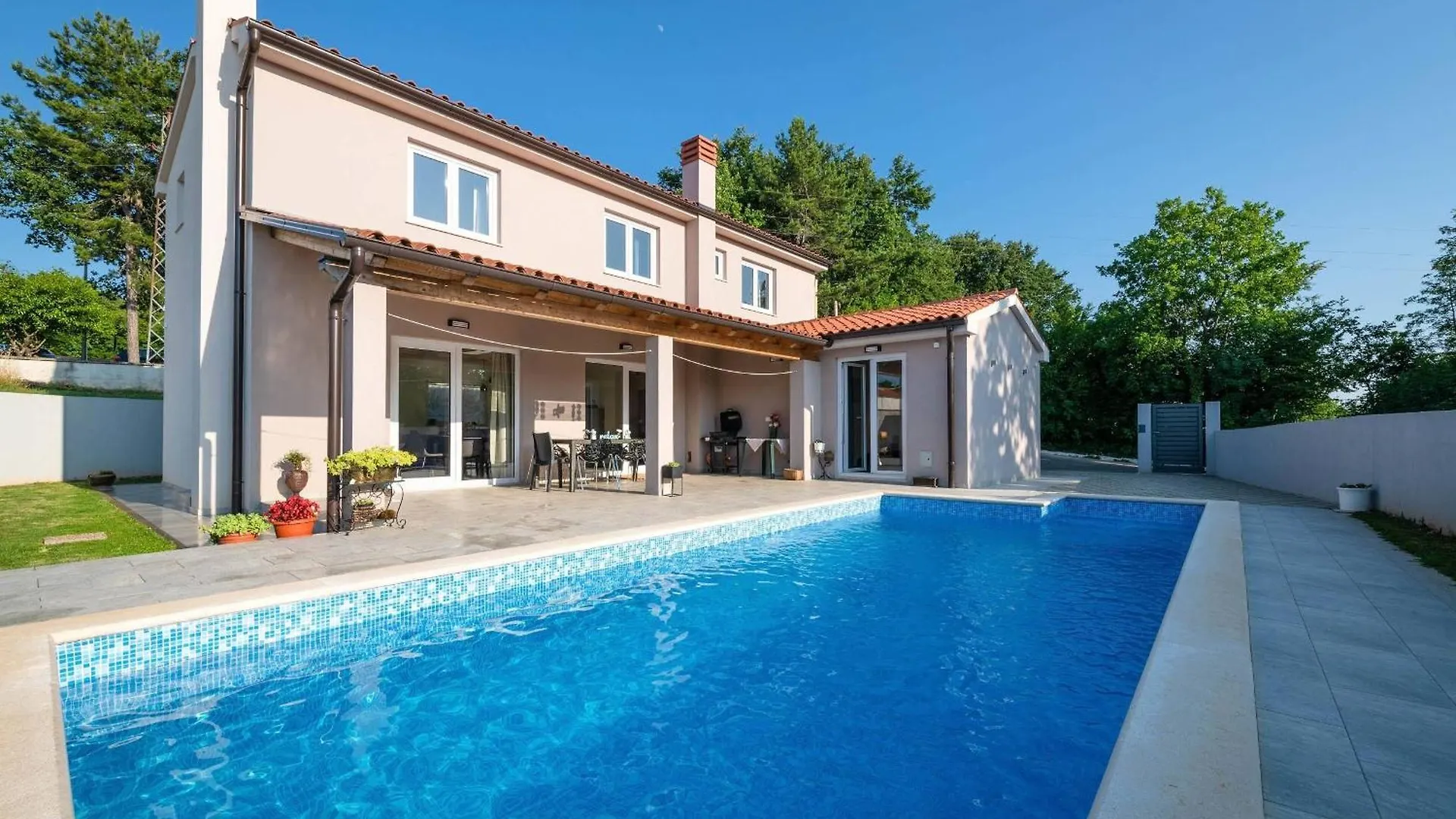 Villa Blaise Manjadvorci 0*,  Croatia