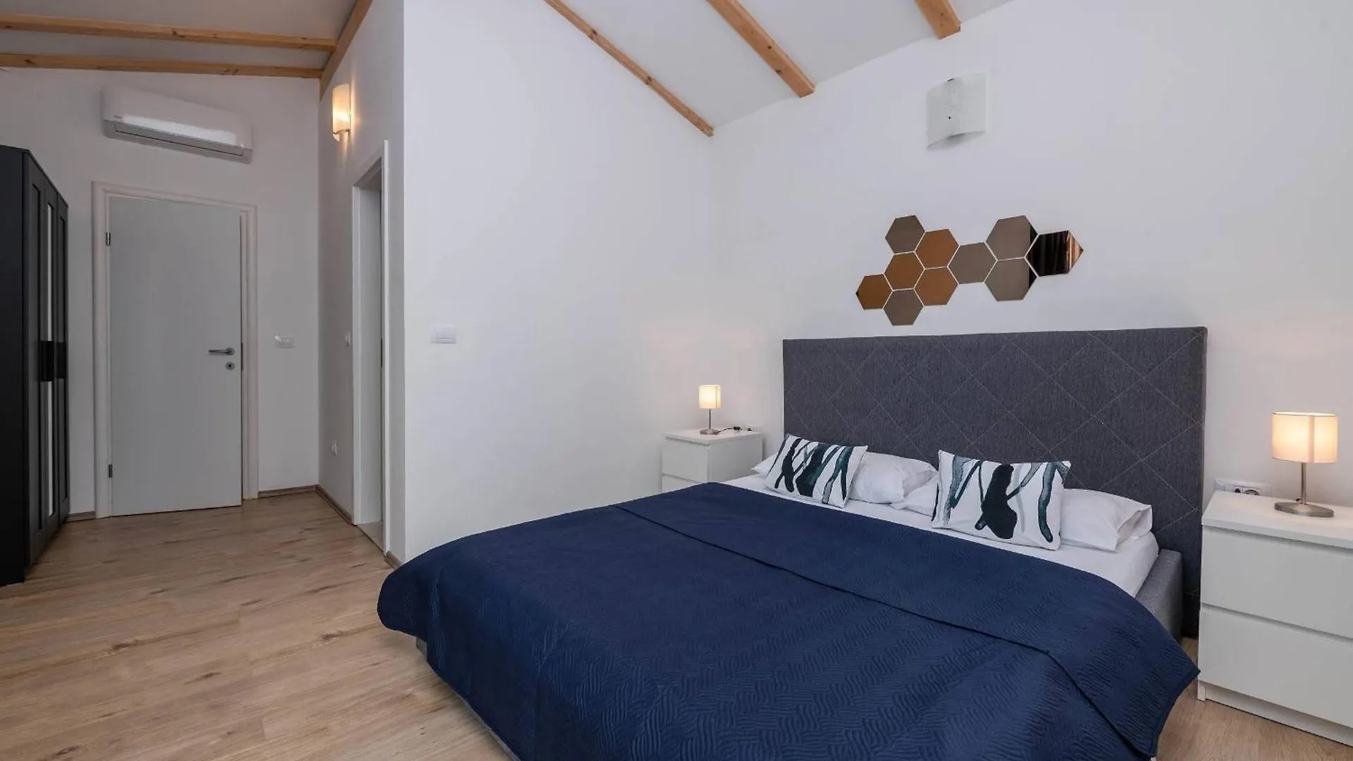 Villa Blaise Manjadvorci 0*,